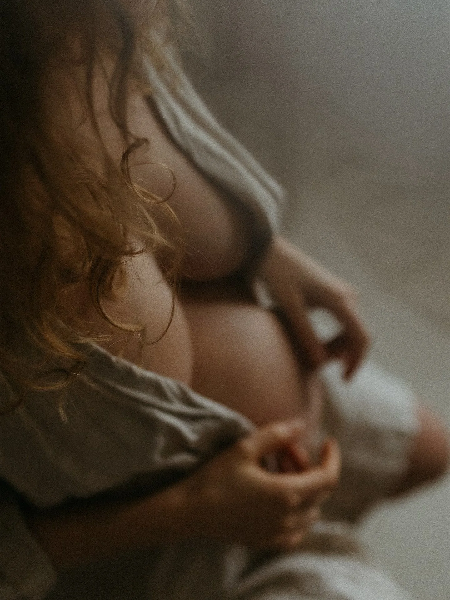 I struggle so deeply
To understand
How someone can
Pour their entire soul
Blood and energy
Into someone
Without wanting
Anything in return
I will have to wait till I’m a mother
 This is my favourite poem by @rupikaur_ 
And it probably will be