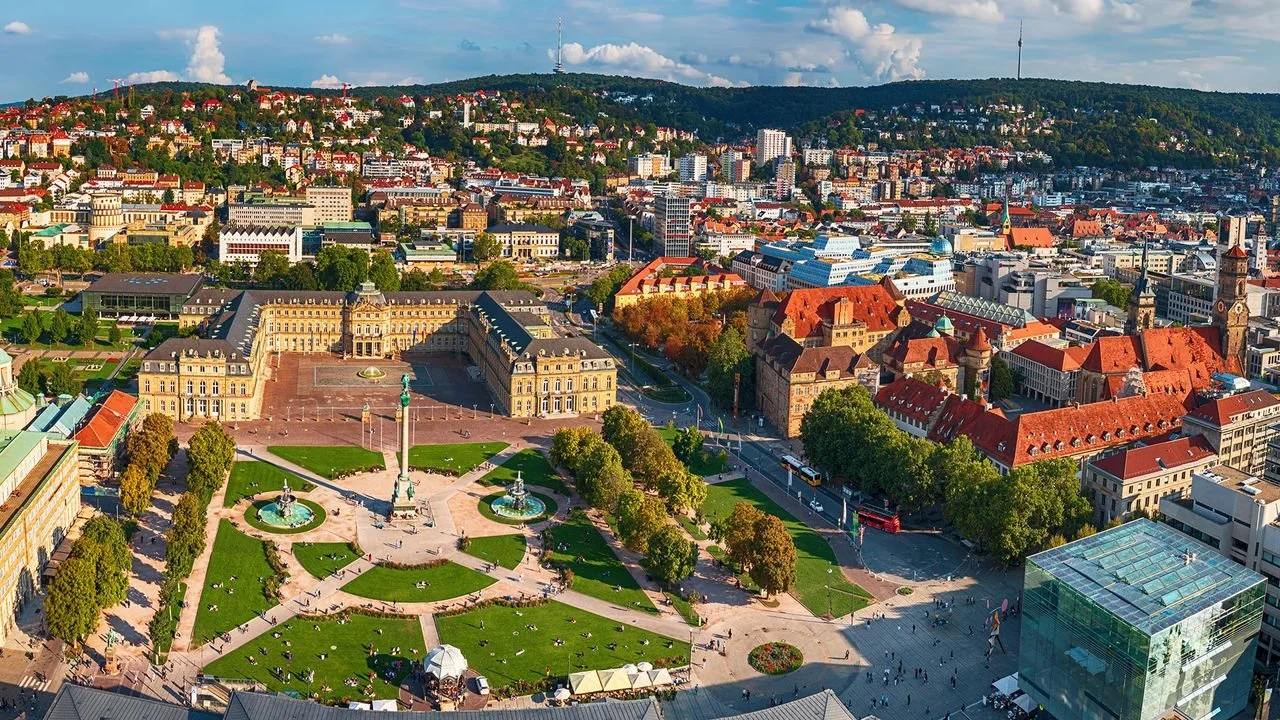 Wie finde ich den besten Makler für den Verkauf meiner Luxusimmobilie in Stuttgart?