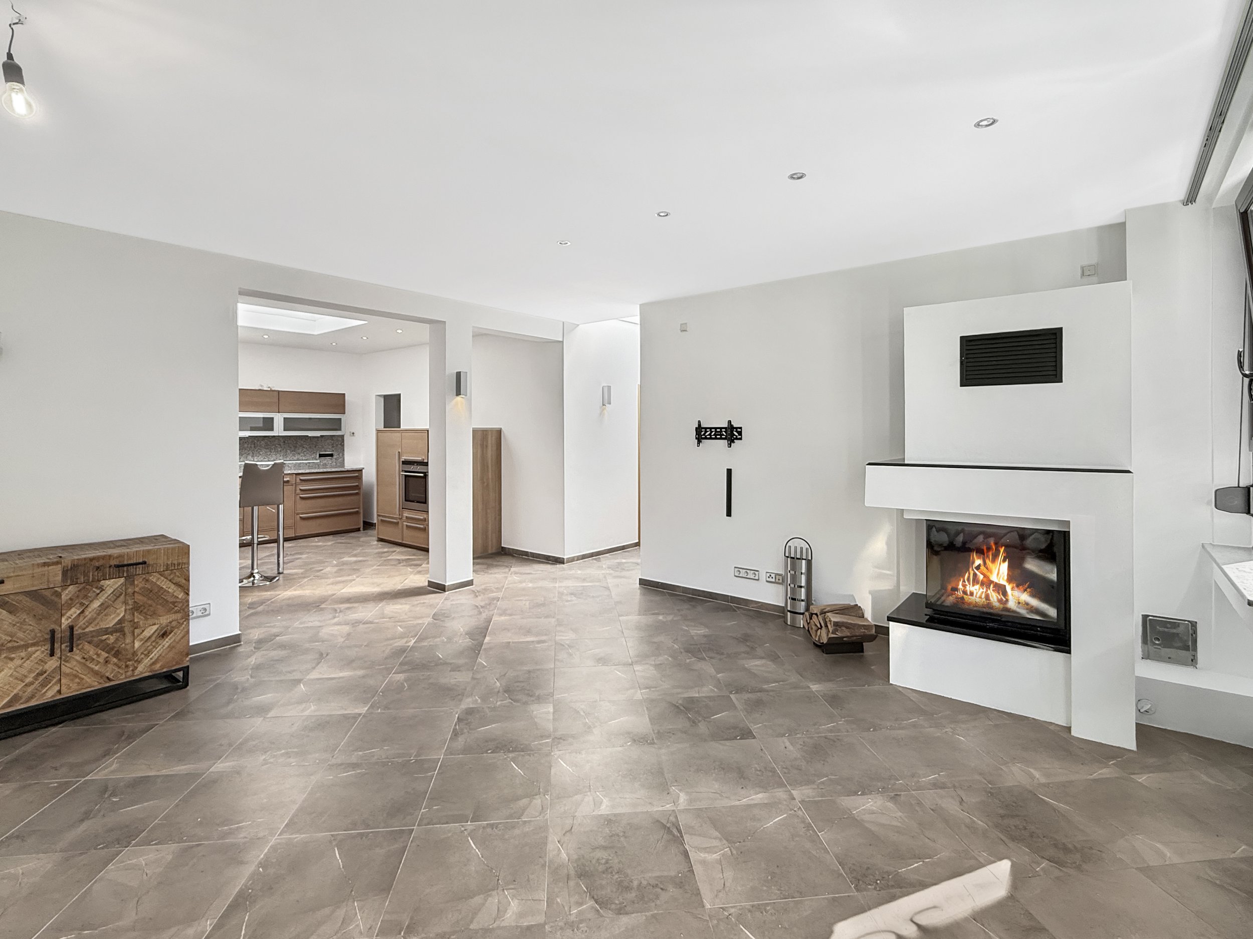 VERMIETET - Penthouse in Stuttgart