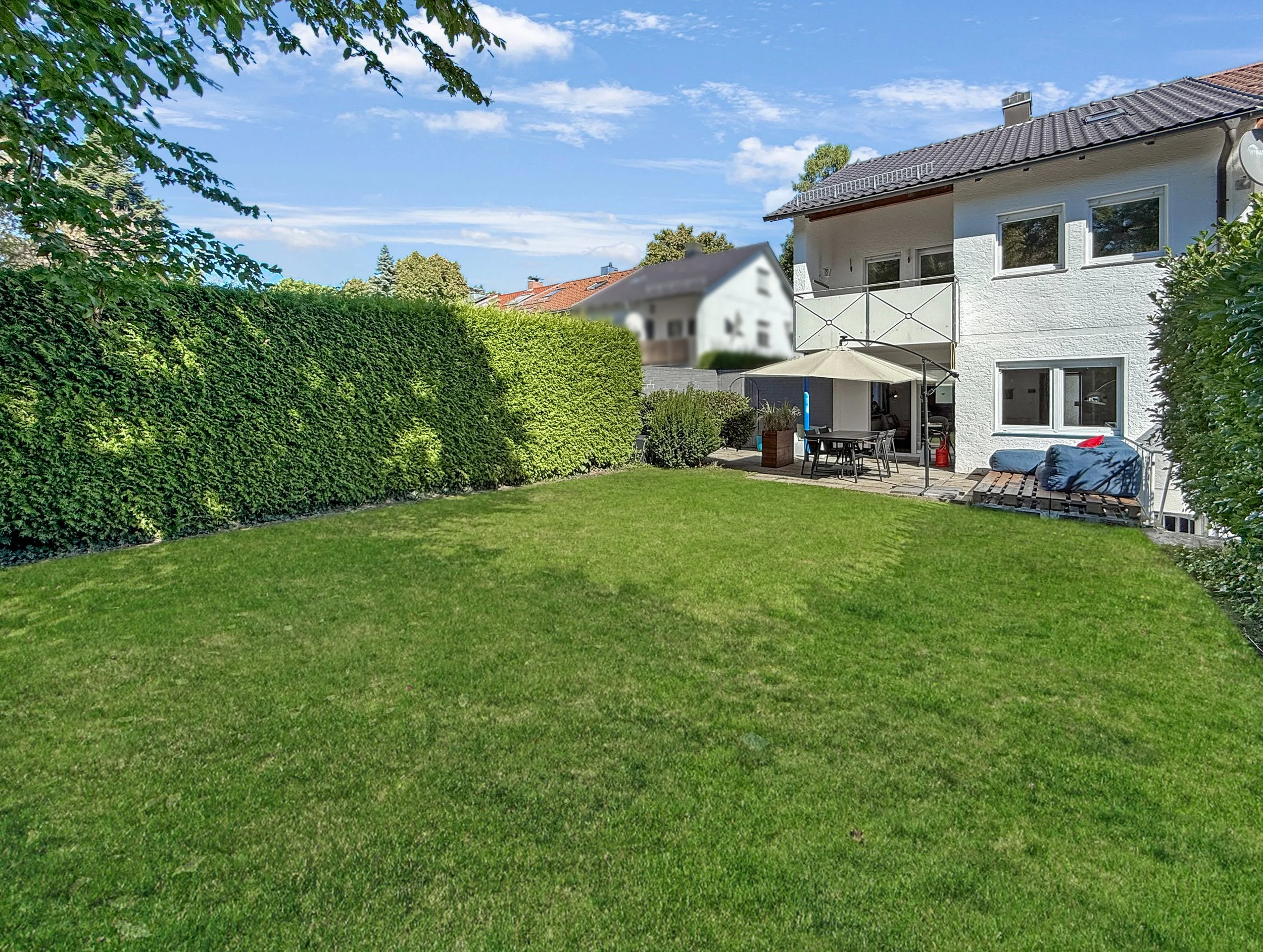 VERKAUFT - Reihenendhaus in Stuttgart