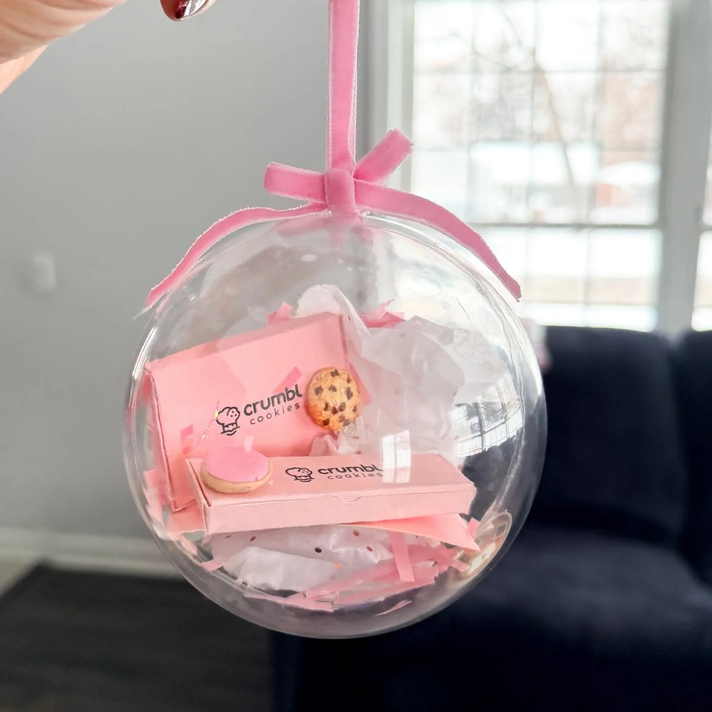 I love when customers challenge me. Fun fact: I started my business making ornaments 🥹 I will never say no to loyal people that keep my business thriving ☺️🫶🏼 December 15th is the last day I will take custom orders 🎄🤶🏽 #ornaments #christmasgift