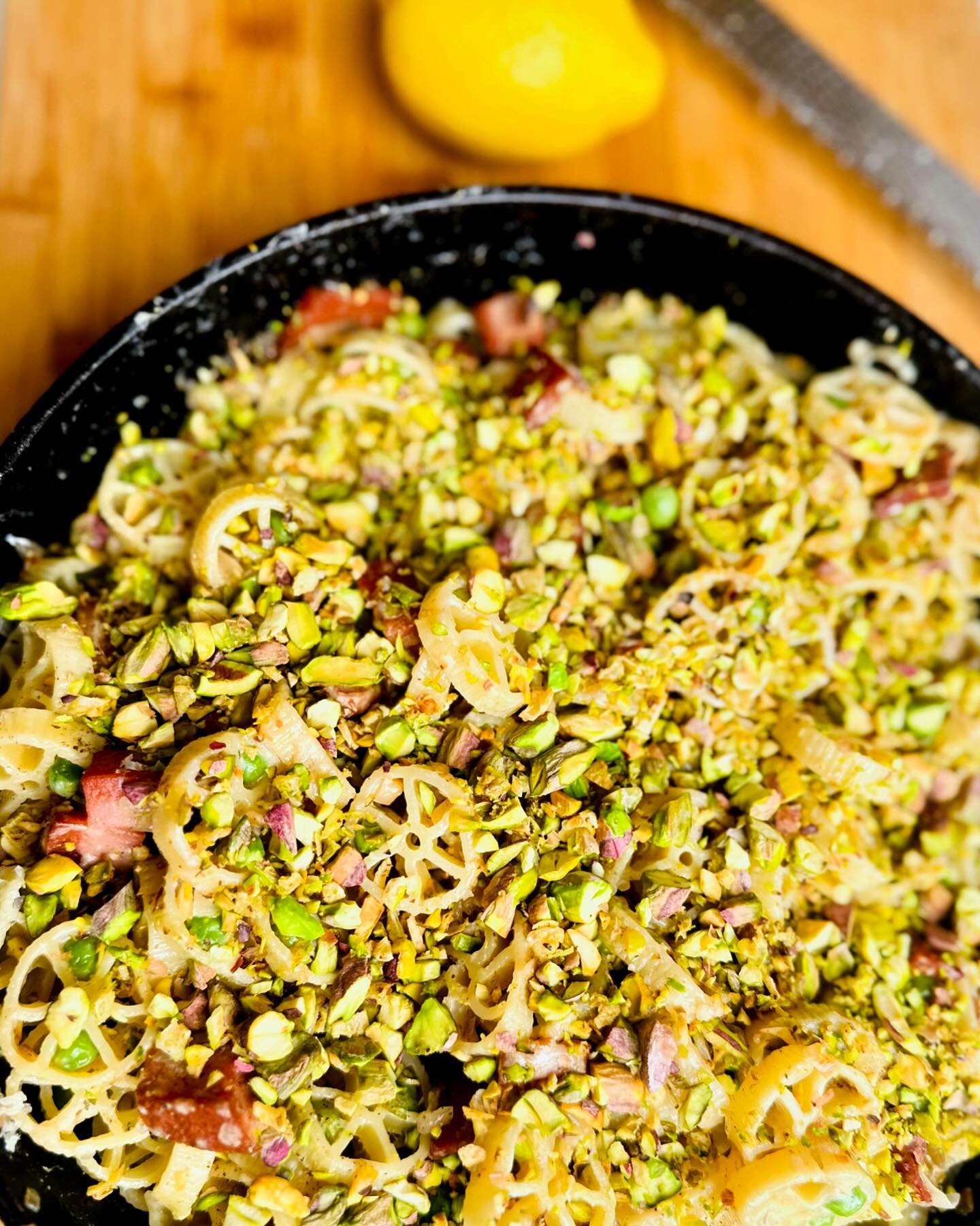 Spring Pea &amp; Mortadella Pasta 🌱🍋

This spring pasta salad embodies all that is wonderful about spring: bright lemon flavours, beautiful colours and a perfect balance of savoury and tangy in every bite! 

Save this recipe tonserve up for any occ