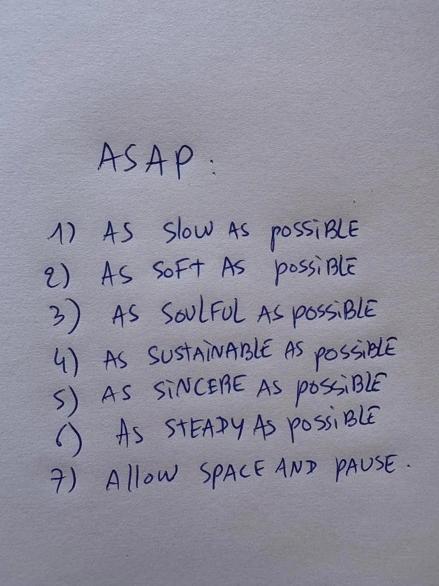 Have you heard of perimenopause burnout? ⬇️
Lately, this little post-it has been speaking louder than anything else on my desk.
Because if you’re anything like me, you’ve probably spent years being told ASAP means urgency—push har