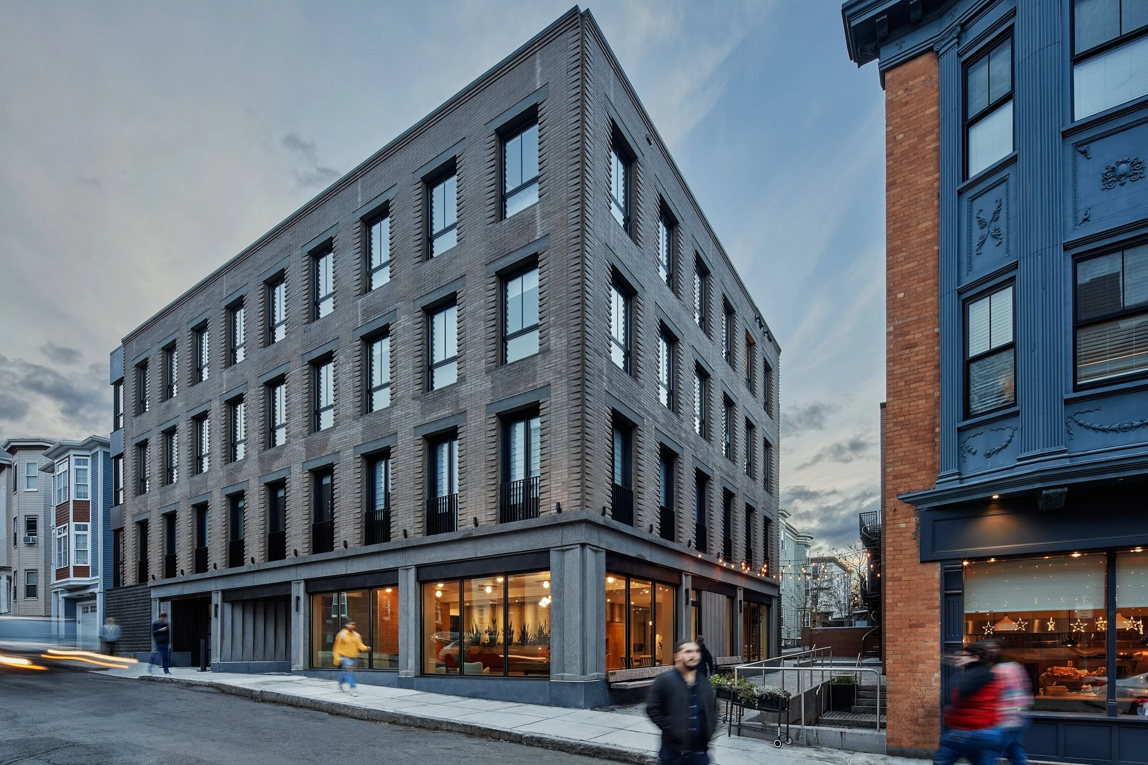 MESSINGER_120423-9BurneySt_0O1A8385.jpg