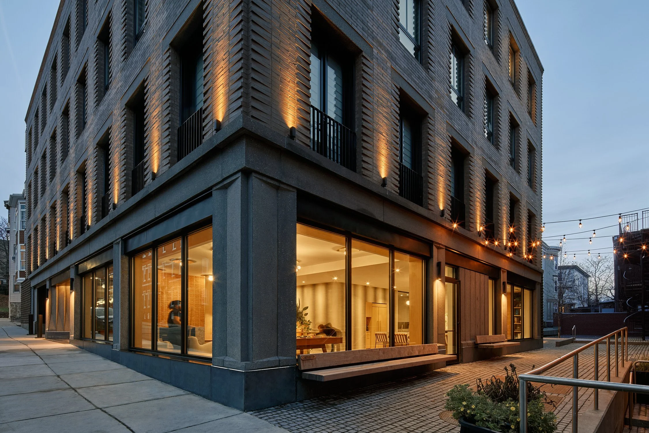 MESSINGER_120423-9BurneySt_0O1A8537.jpg