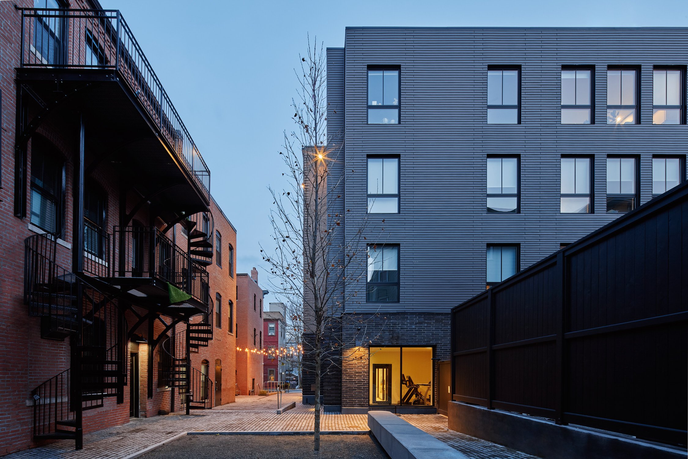 MESSINGER_120423-9BurneySt_0O1A8542.jpg