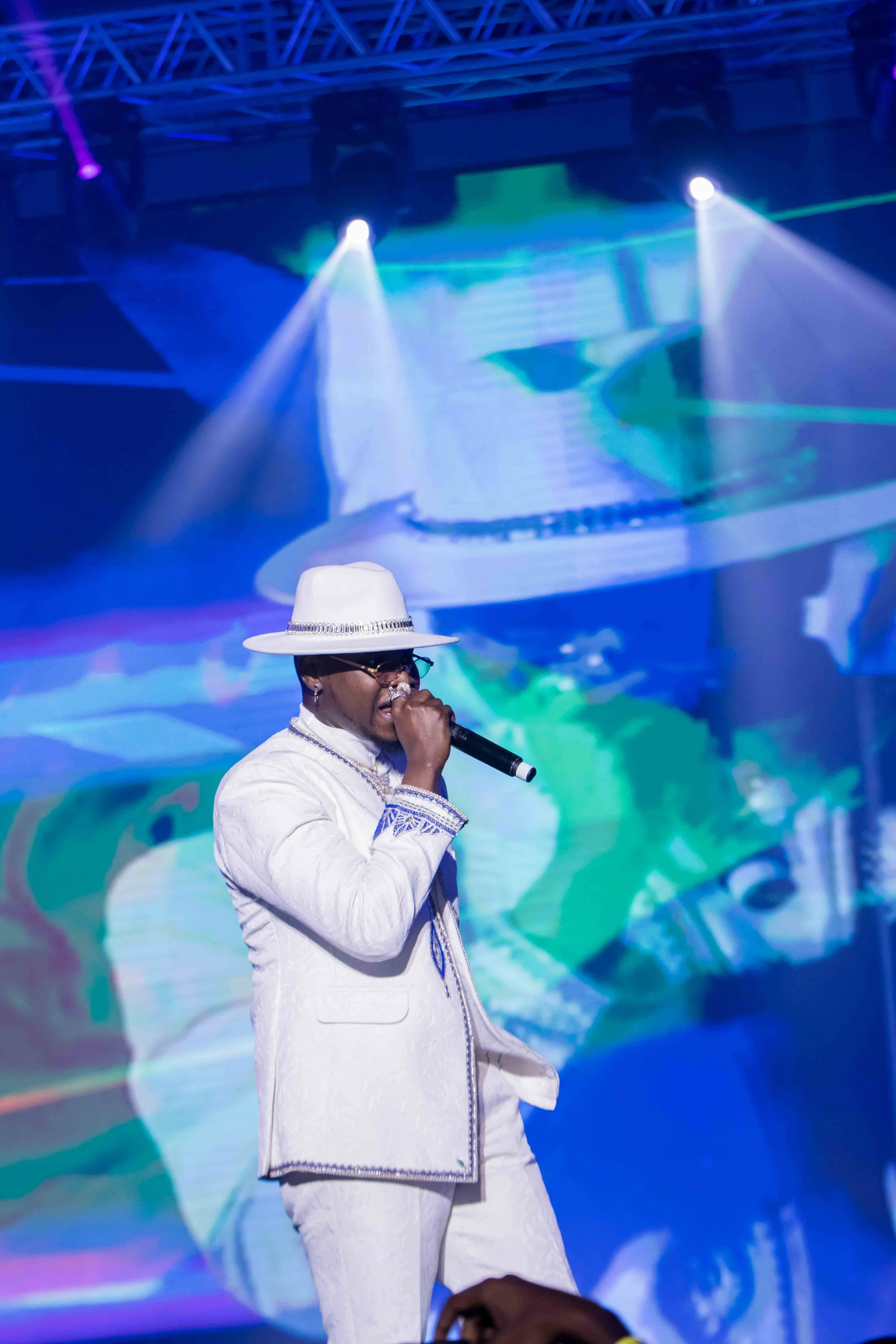 Kizz Daniel Live — VUE Show Design Group