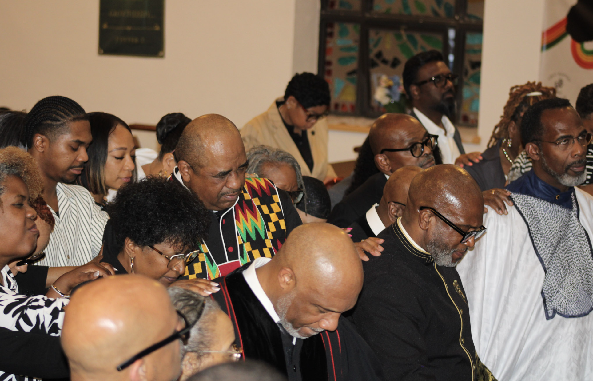  CHL Health Navigators, Clergy, health workers, and mental health workers recieving the  Blessing of the Healers  