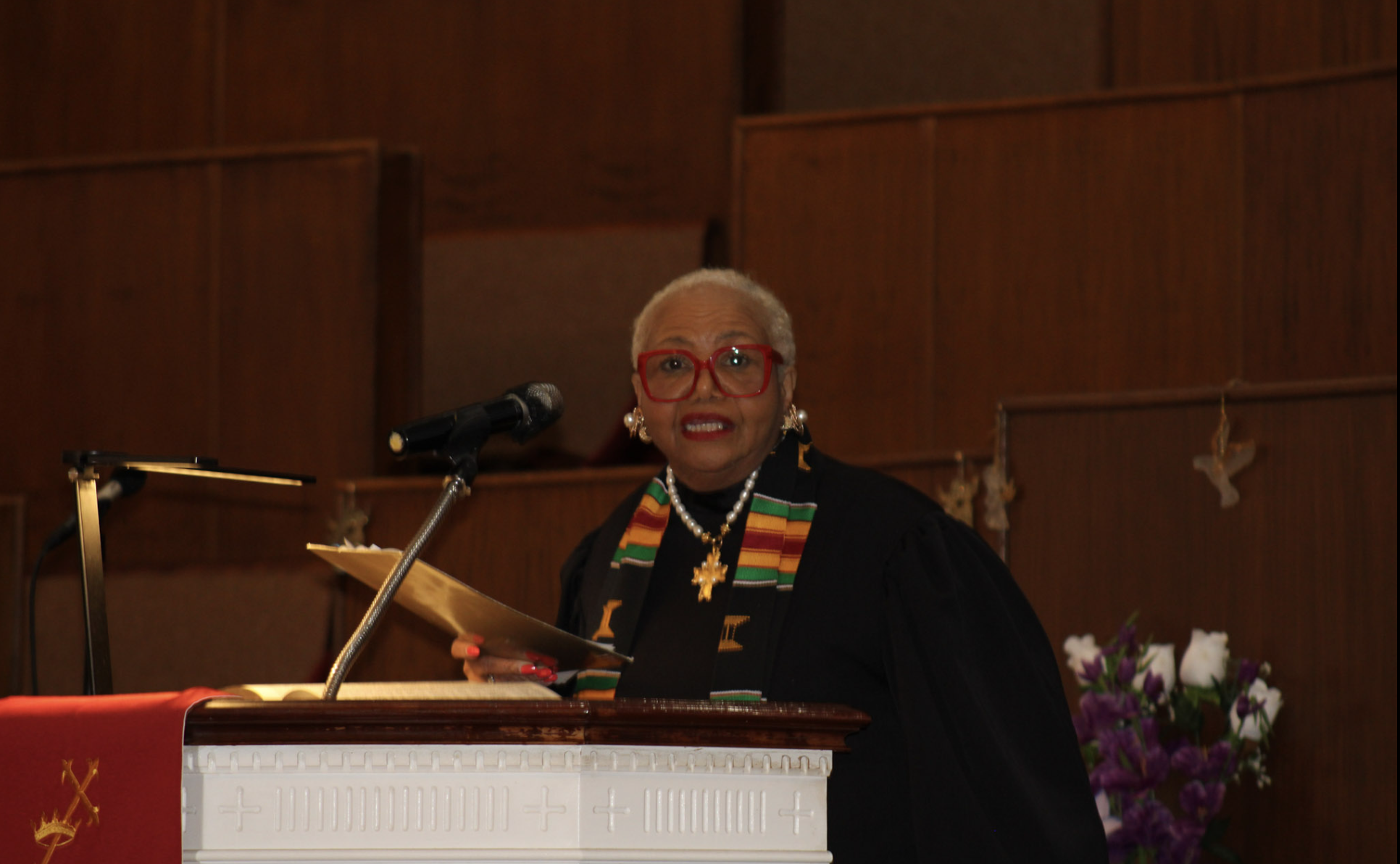  CHL Founder &amp; Board Chair  Debra Fraser-Howze  delivers remarks 