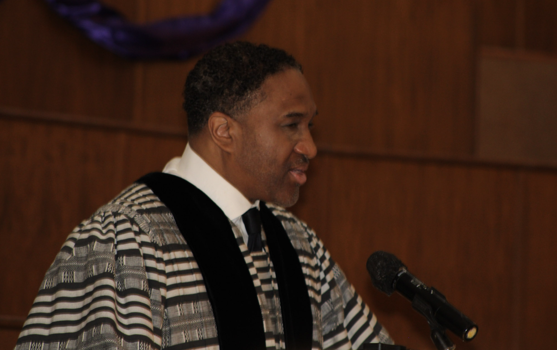  CHL New York Clergy Leader  Rev. Lawrence Aker III  welcomes the audience as the service’s Presiding Minister 