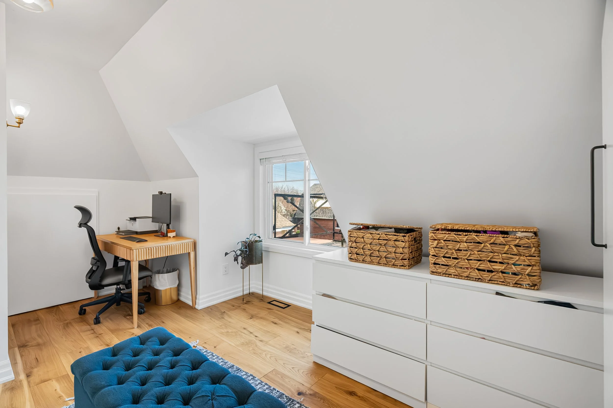 817LyonSt041.jpg