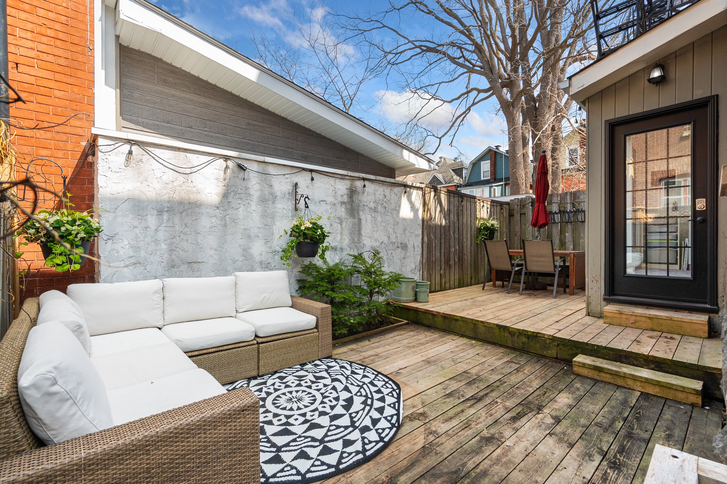 817LyonSt063.jpg