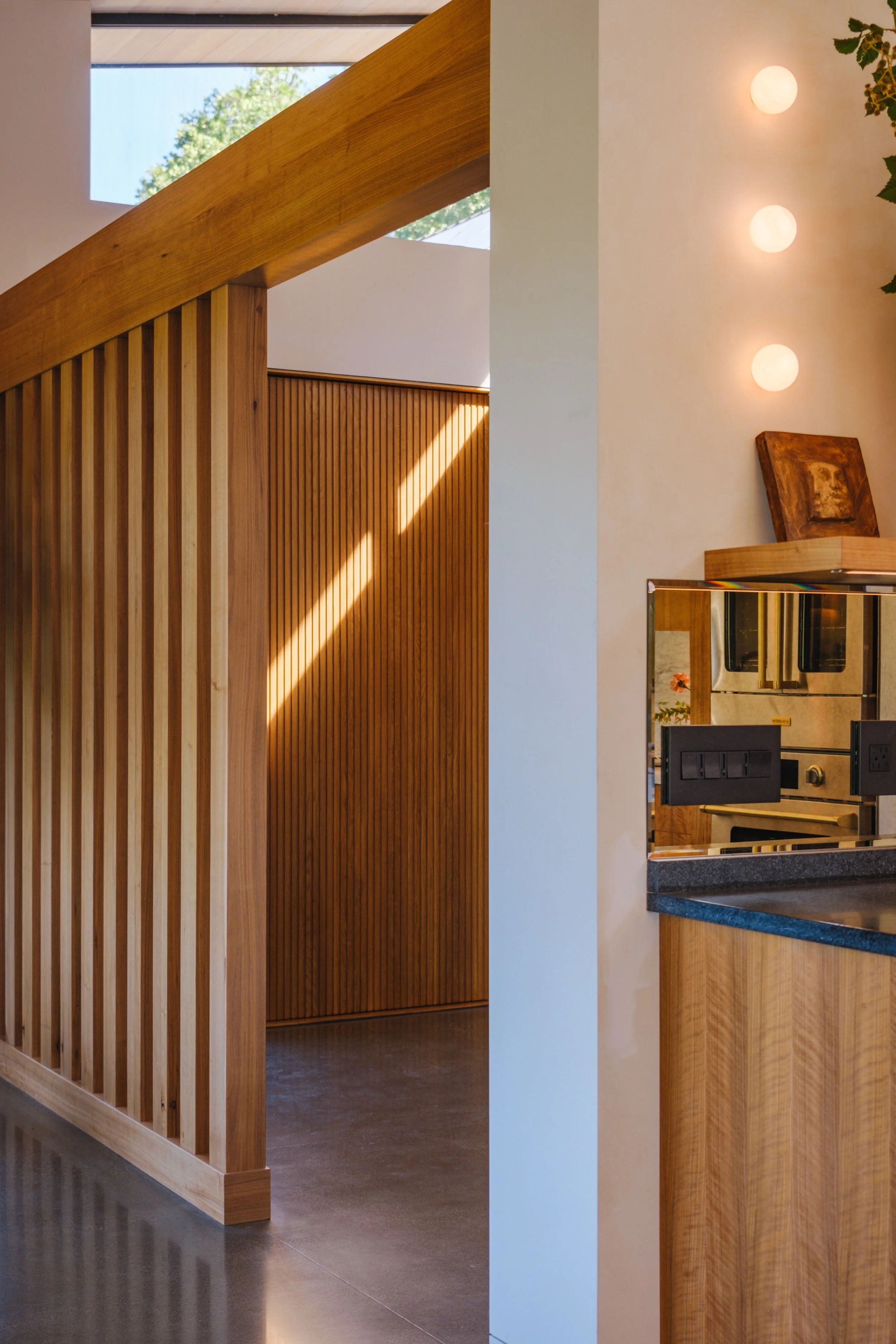 SSDESIGN — Studio Seven Design