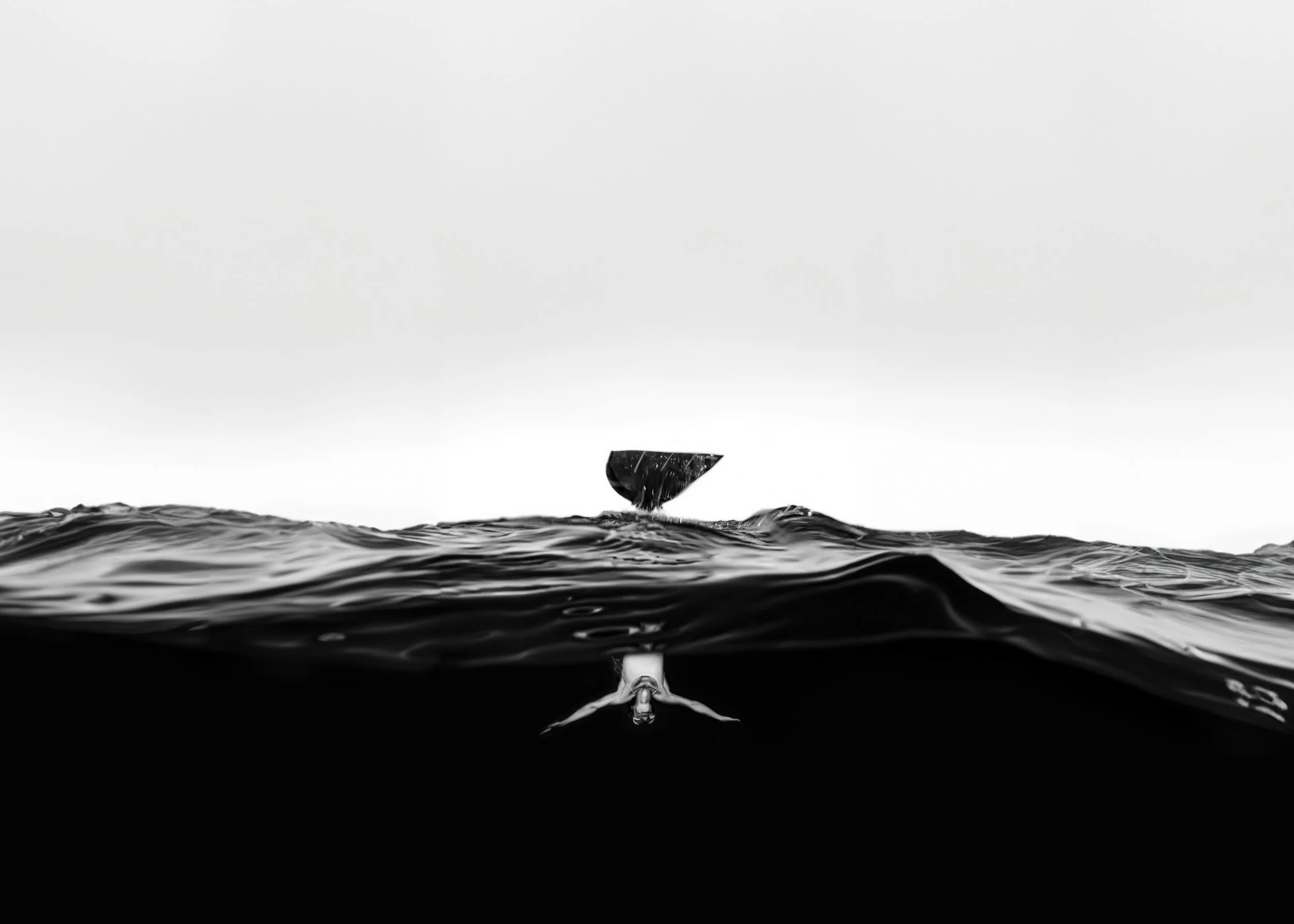 Touch Down X ESLAM PIKO STUDIOS UNDERWATER PHOTOGRAPHY