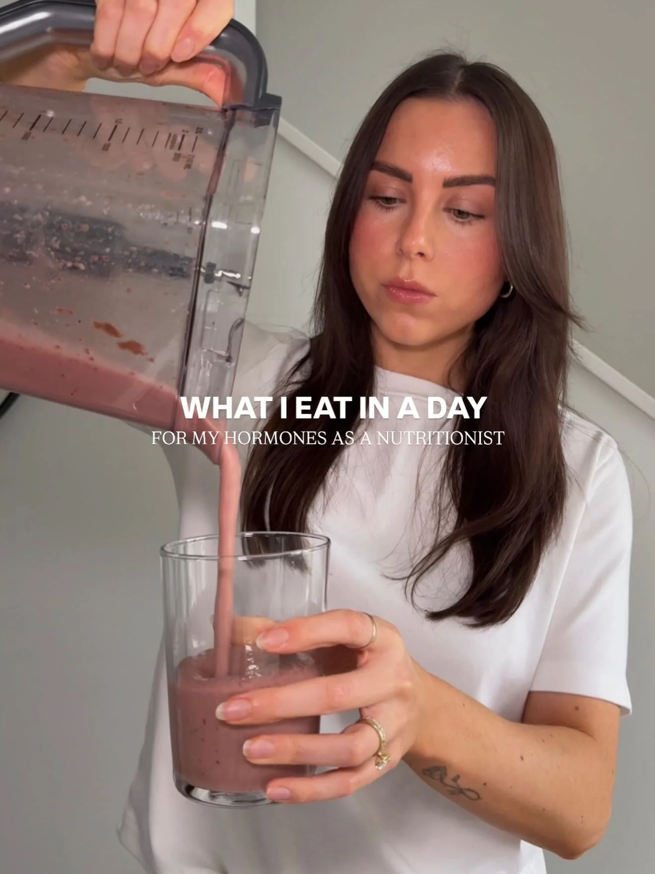 comment the word RECIPES for everything I ate + drank today + all my supplements!

I&rsquo;m still thinking about these banana bread balls I made for dessert, definitely a new fav 😮&zwj;💨🍌

#whatieat #recipeideas #easyrecipes #healthyrecioes #horm