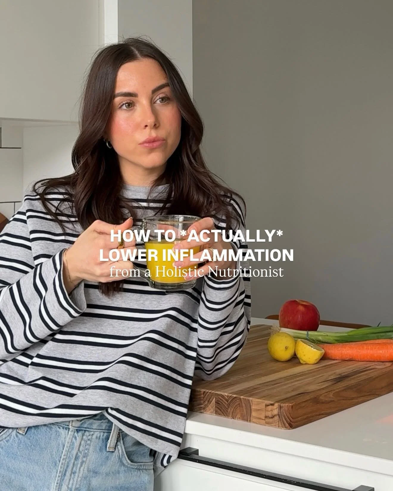 I dealt with chronic inflammation for years, it impacted my hormones, skin, digestion, everything so trust me when I say these daily practices + habits reaaaally work!

if you want the recipe for my viral anti-inflammatory morning tonic that has chan