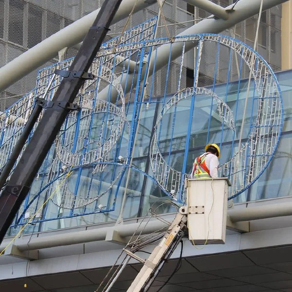 Installation d’un décor Leblanc Illuminations : Simple ou complexe ?