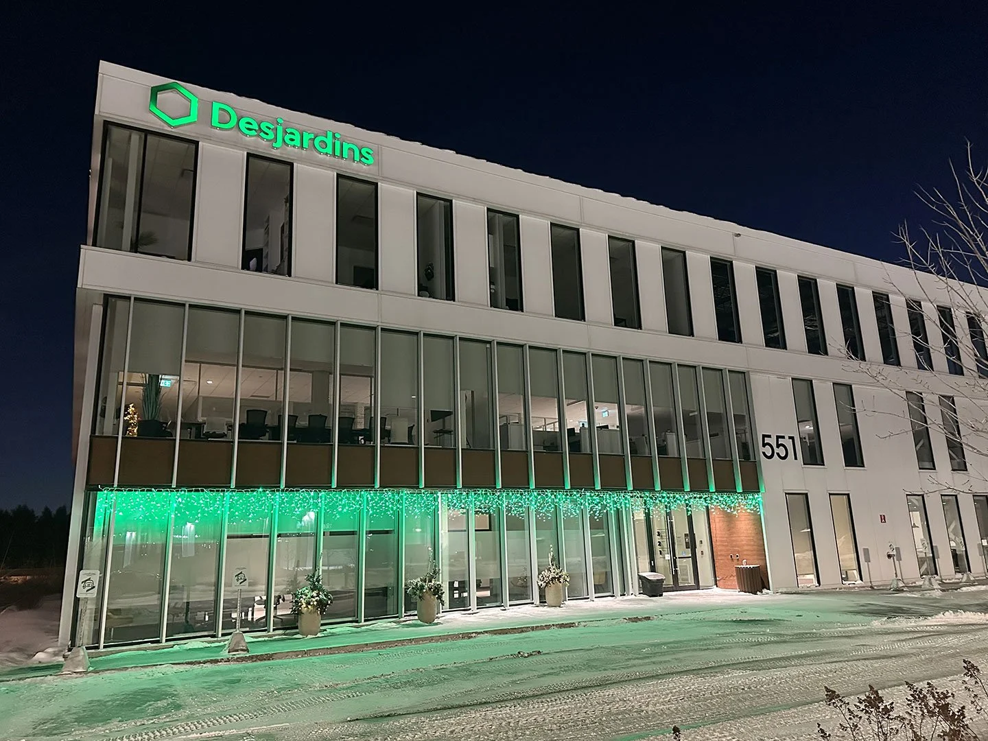 Alcovi Capital - Desjardins
- Annie Beauvais -