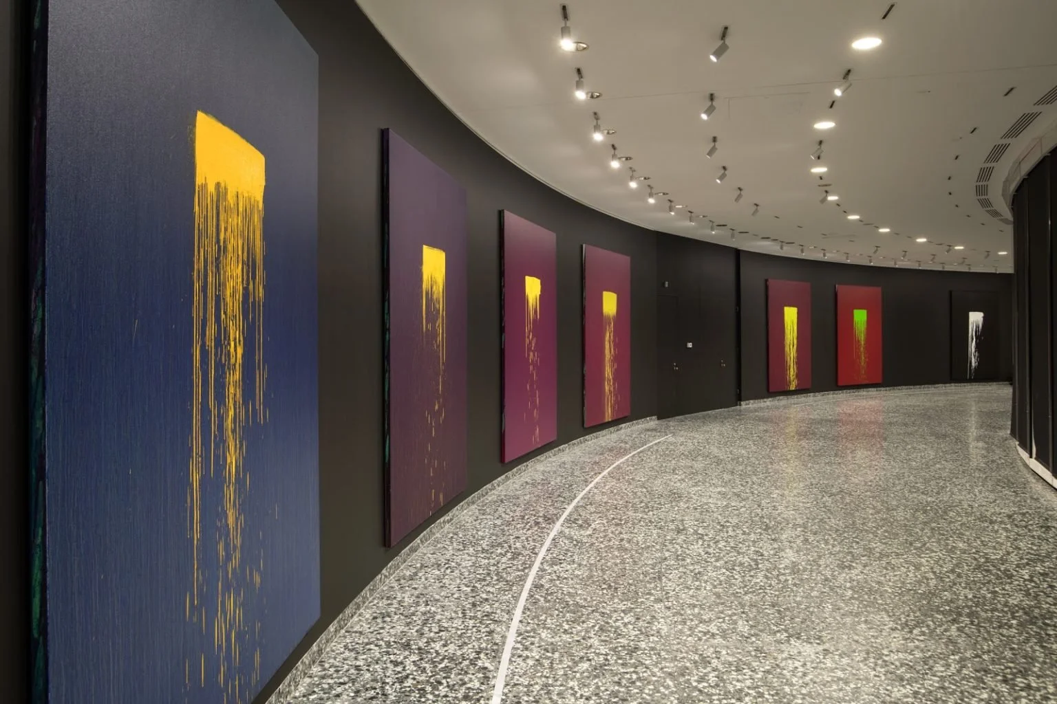 Pat Steir Makes Impact with Newest Piece: Color Wheel