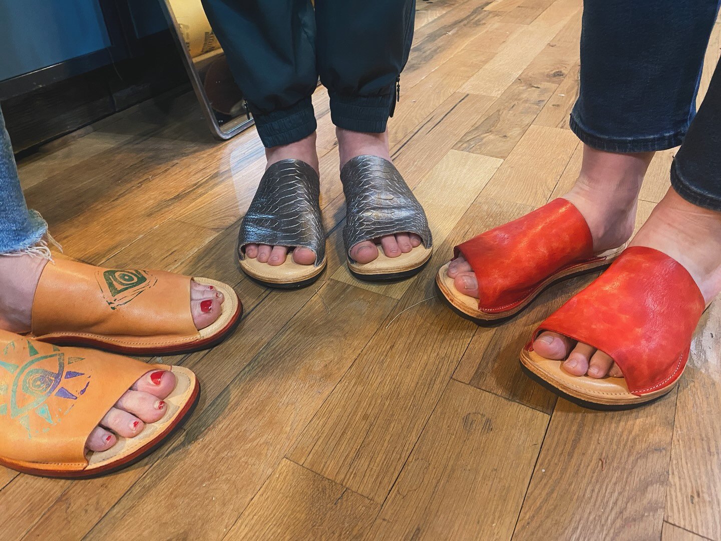 Here are some pictures of the goings on at the Colorado Shoe School.