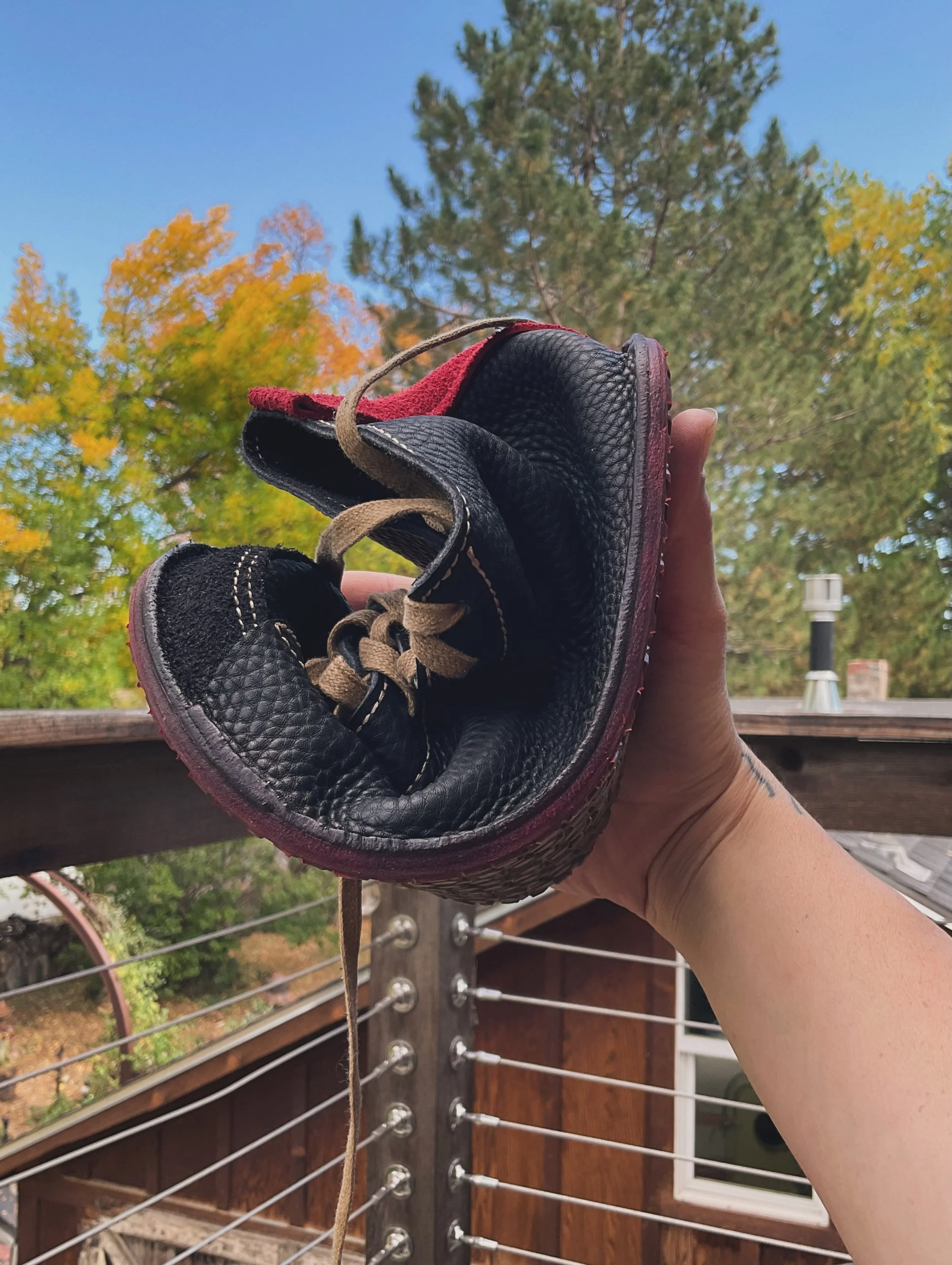 By popular demand, We are adding Barefoot Sneaker Classes!  The 2 Day Barefoot sneaker class allows students to customize and make their very own Barefoot sneakers. The new design features an extra wide toe box and a thin flexible sole. These new fea