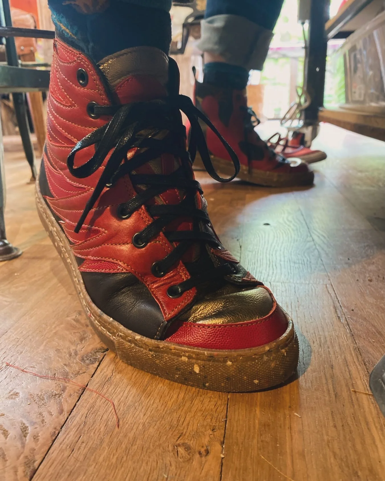 Ellen&rsquo;s rising of the phoenix shoes are 💯💋🐦&zwj;🔥 made in the 2 day course.