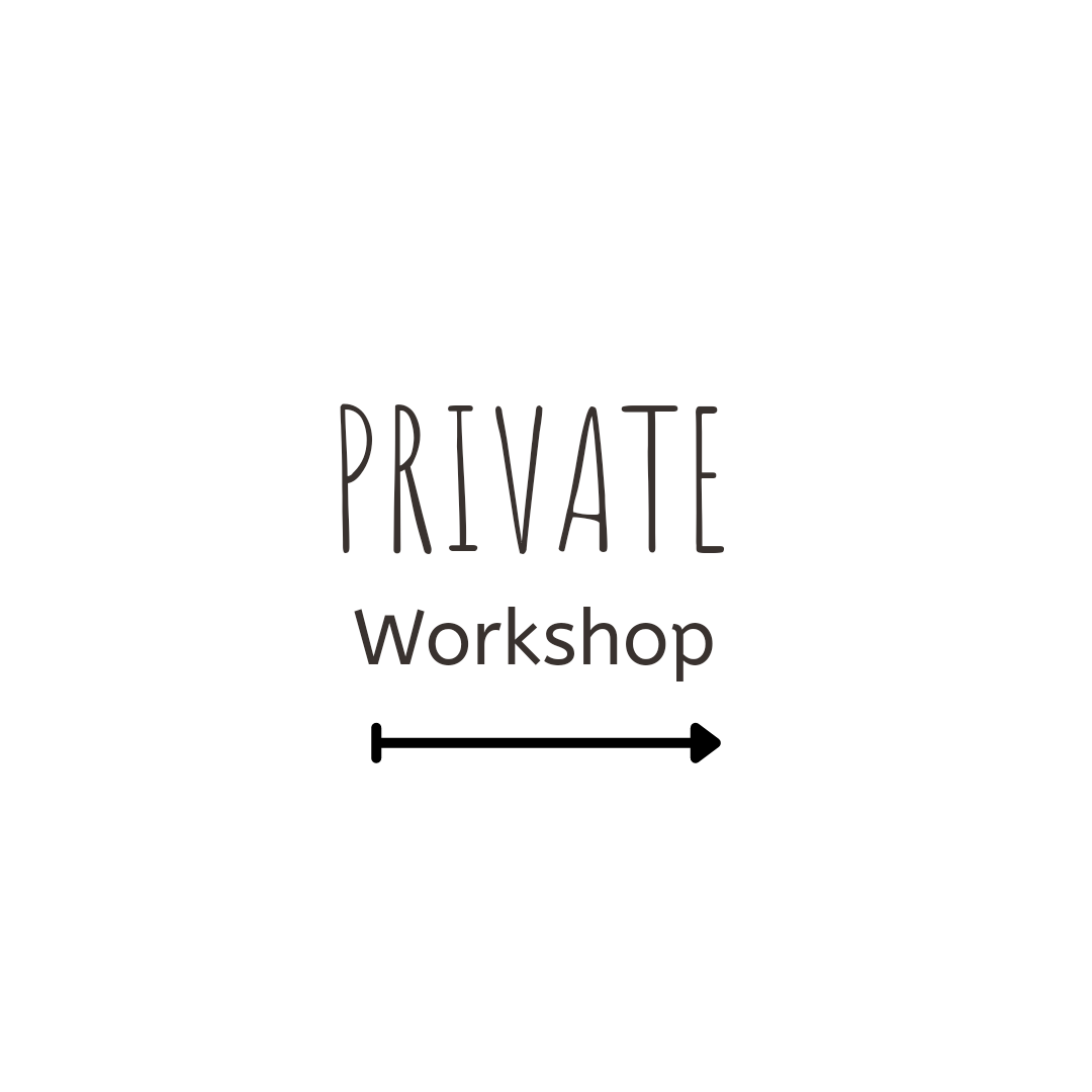 Sign with the text 'Private Workshop' and an arrow pointing to the right.