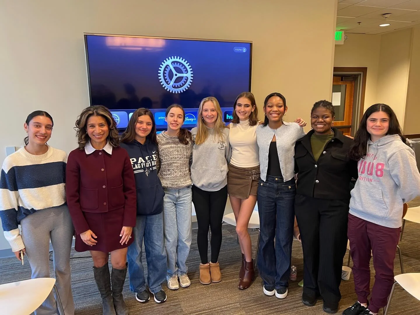 What a fun day speaking with Pace Academy students (including one of our former campaign interns) and their teachers about the importance of local government. The future is bright! ✨

Thanks again for having me!