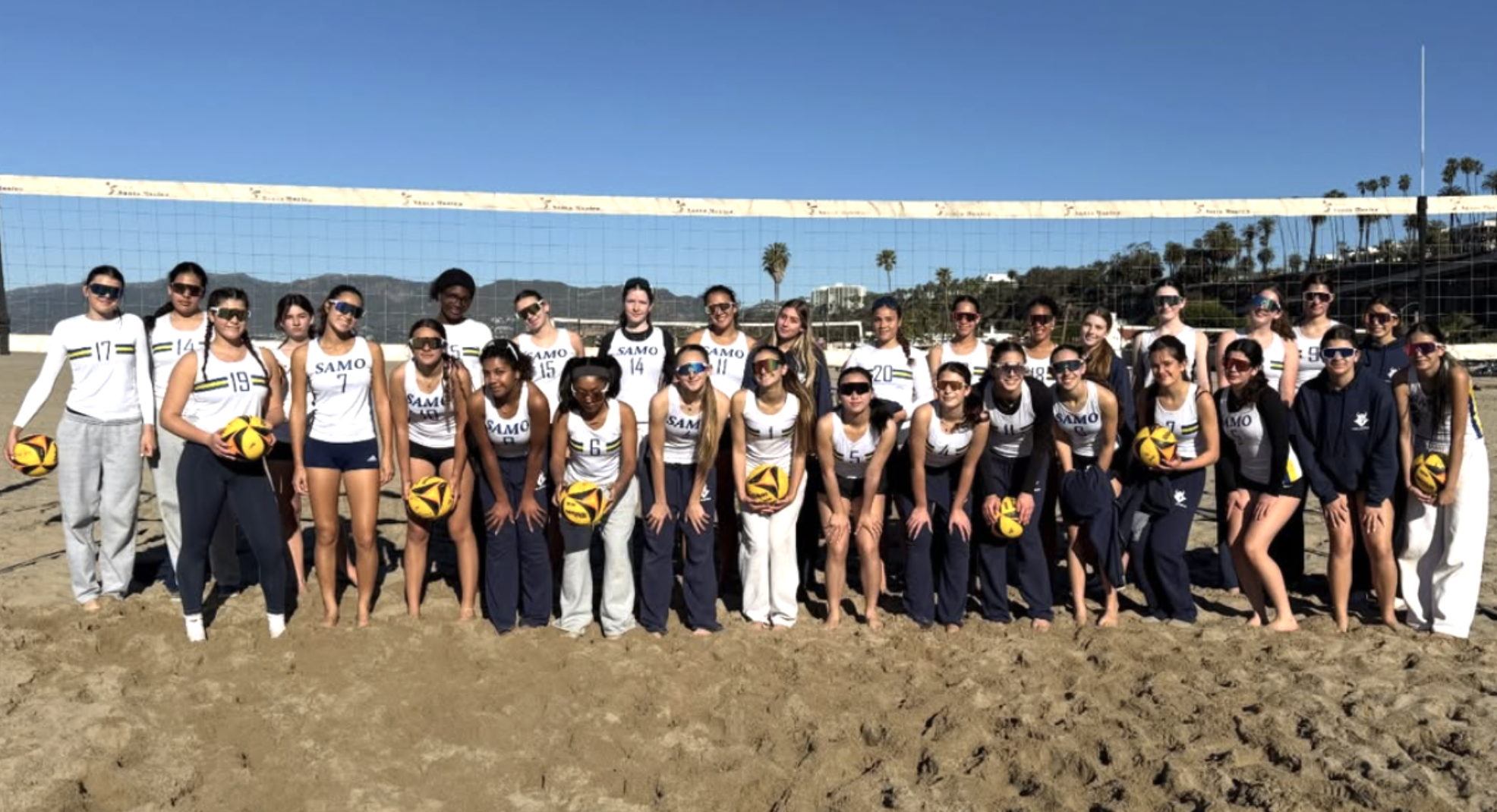 Samo beach volleyball battles through competitive season