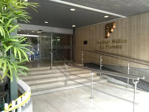 clínica la floresta.jpg