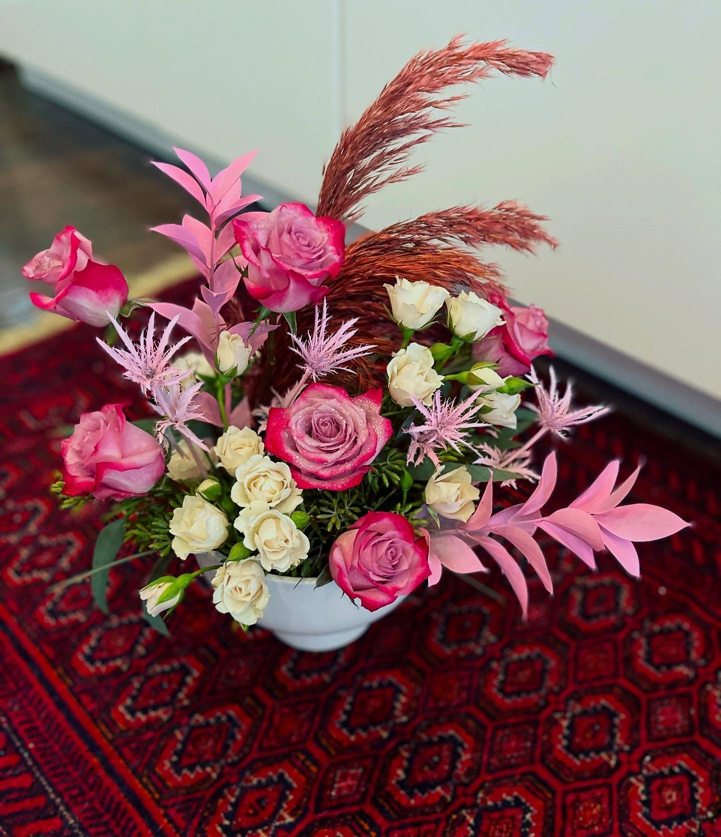 Little glimpse into my Tuesday morning production day 💕💕 because no one has ever accused me of being traditional 😉 #letshavealittlefunwithit #girlsjustwanna 💘💘 #valentinesweek