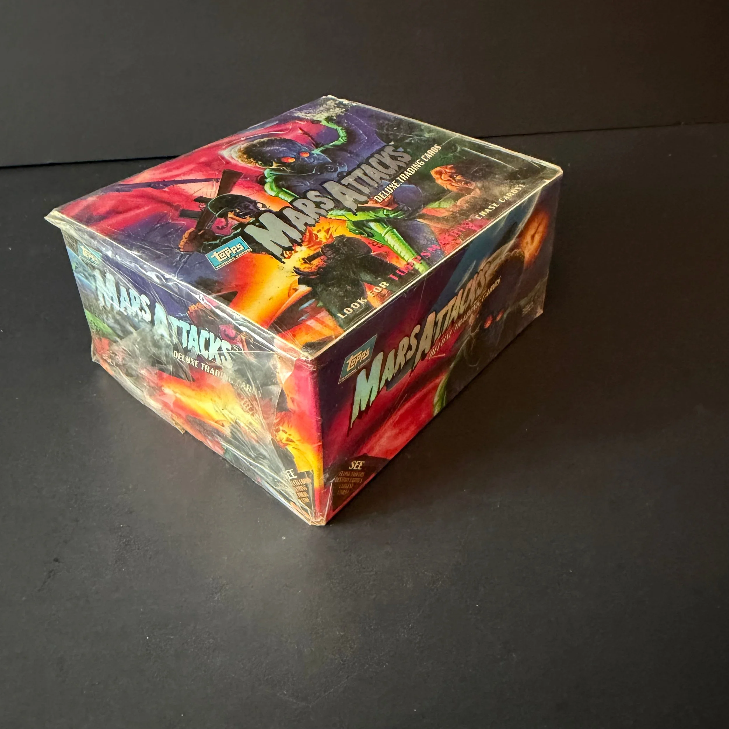 MARS ATTACKS Deluxe Trading Card Box 1994 Topps SEALED 36 Packs