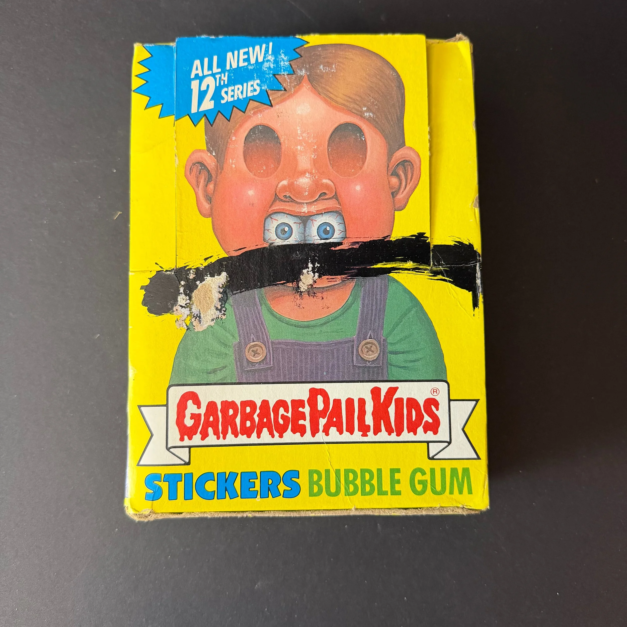 Topps Original Series 12 Box with 48 PKS-with 25 cent (Black Line on box)
