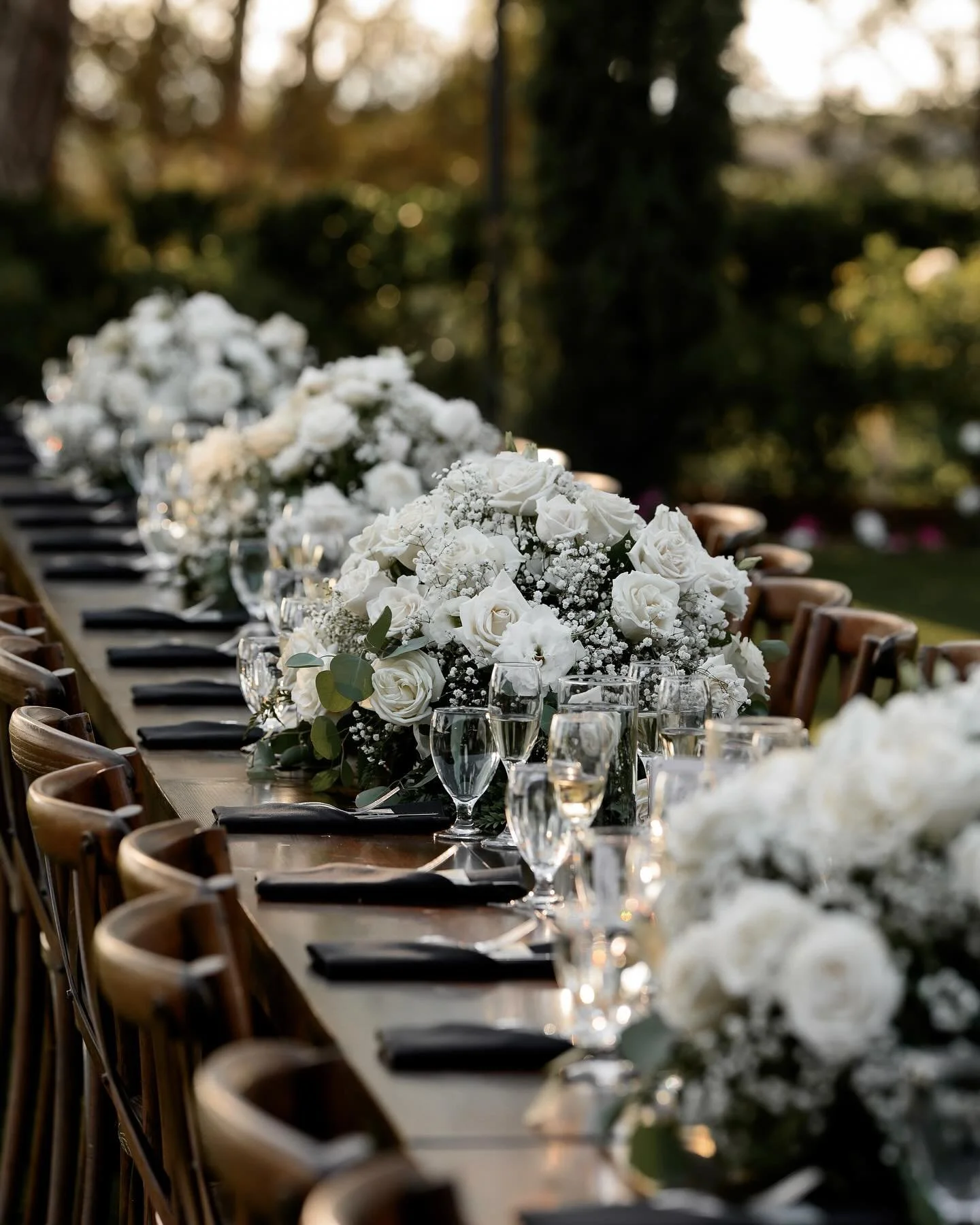 Our tables make for the dreamiest wedding reception set-up ✨✨✨