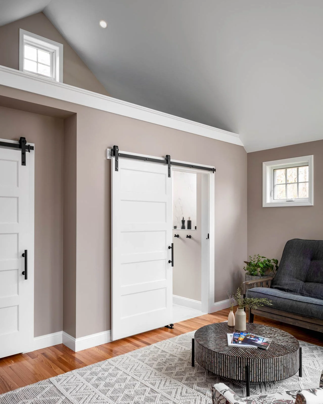 A soft, neutral palette and balanced light bring calm to this newly finished space by Great Northern Builders. Every line and texture works together &mdash; modern yet warm, refined yet livable.

📍South Berwick, Maine
📸 Kevin Edge Photography
#Arch