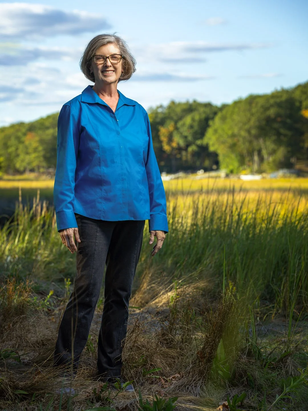 A beautiful fall afternoon on the edge of the Oyster River, and a chance to photograph Dr. Linda Rhodes. Her story as a groundbreaking veterinarian in the late 1970s is remarkable, and hearing it while we worked made the session feel even more meanin