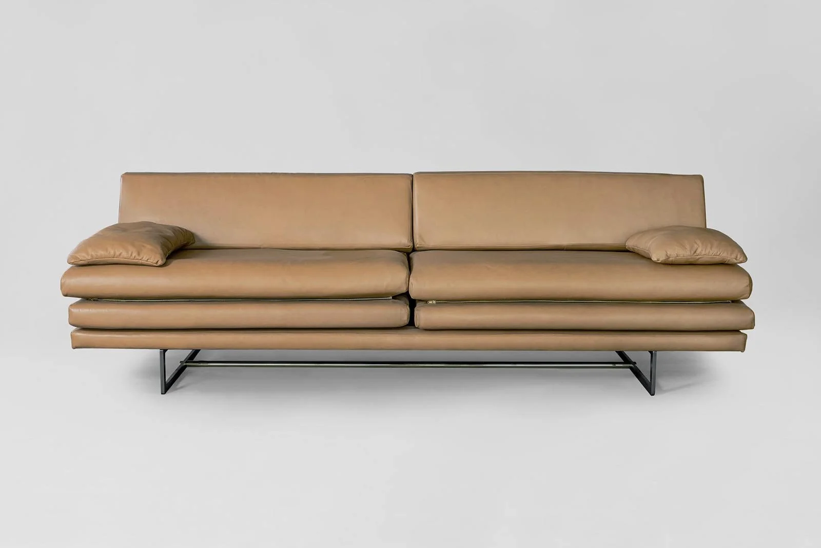 Milan Sofa - 3.jpg