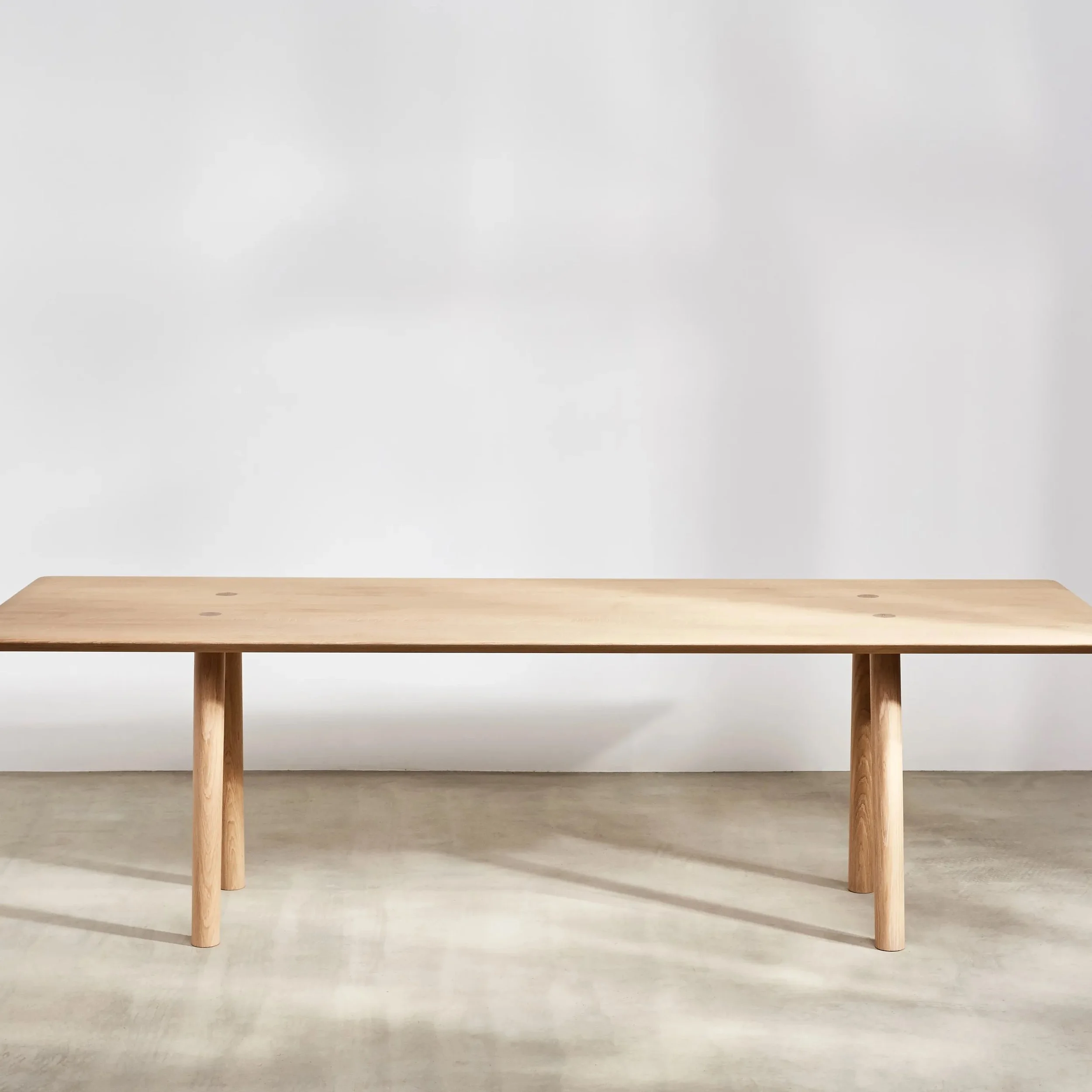 OVO Dining Table - 5.jpg