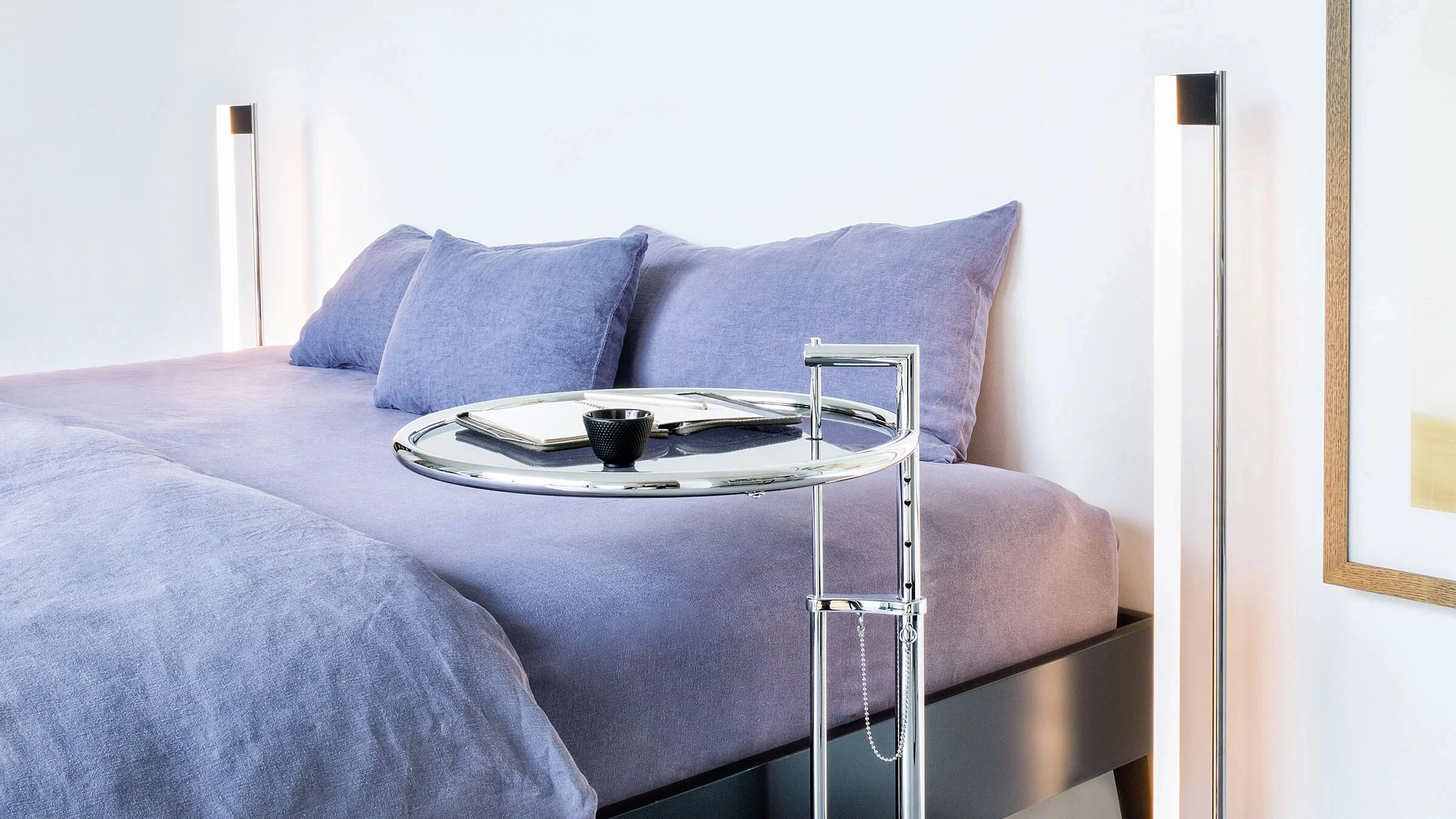 Adjustable Table E 1027 - 4.jpg