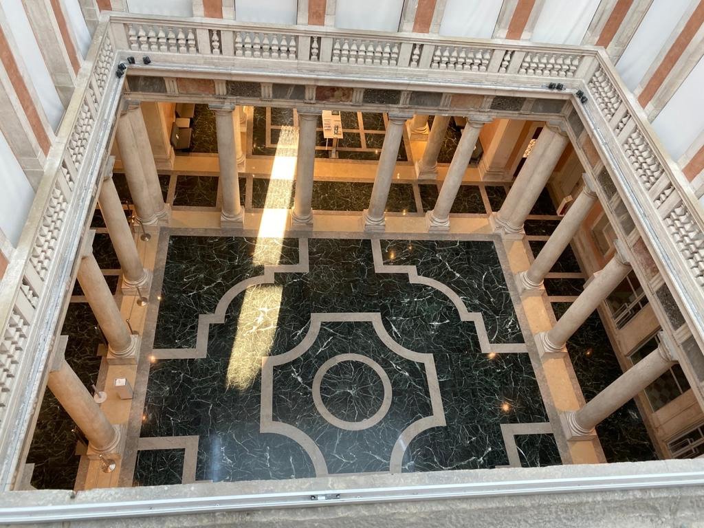 Palazzo Grassi - 7.jpg