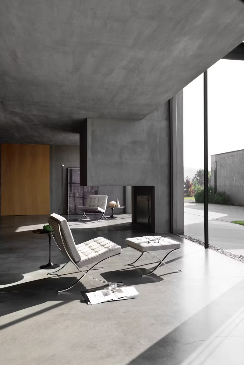 Barcelona® Chair - 5.jpg
