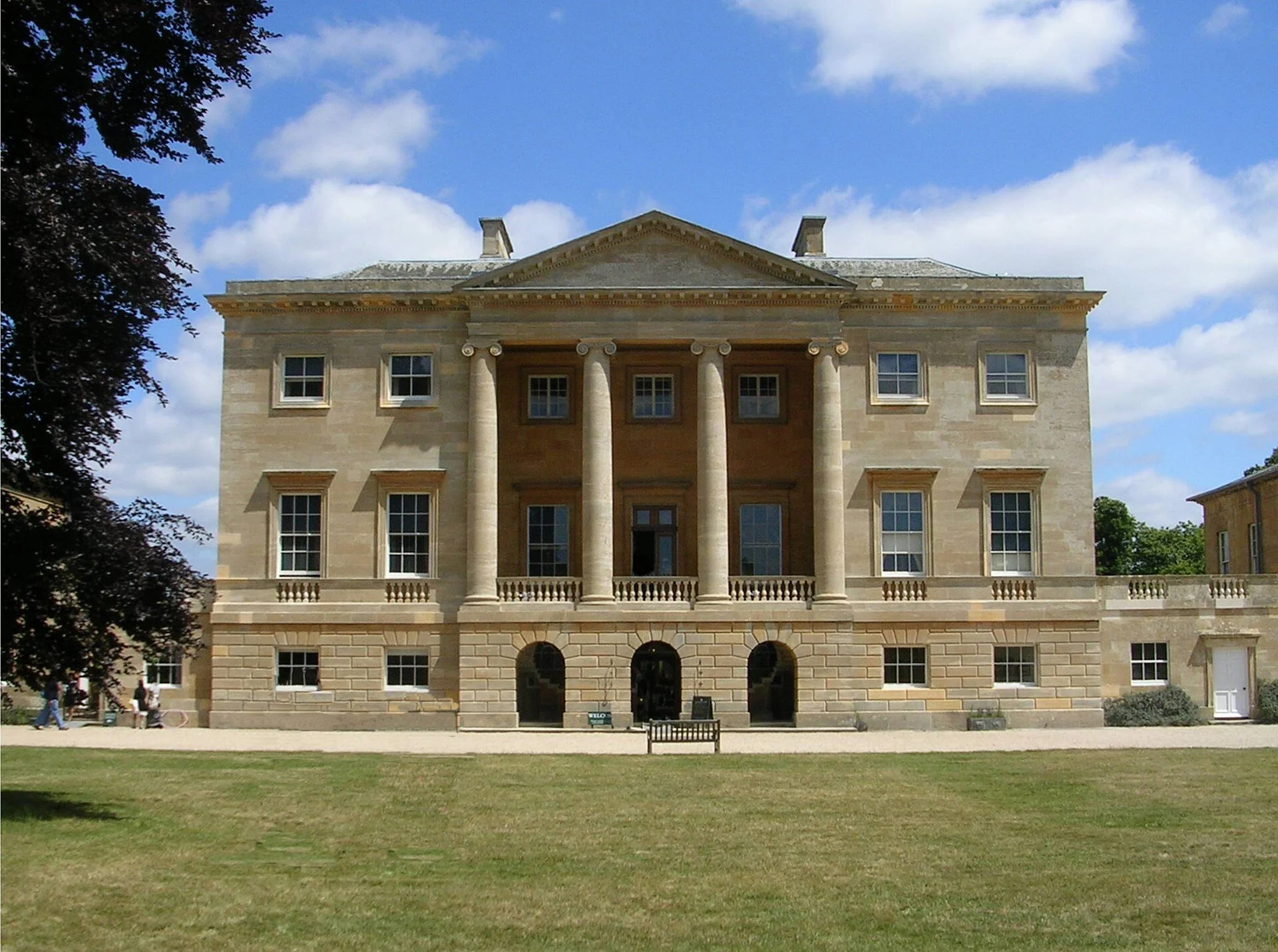 Basildon Park - 18.jpg