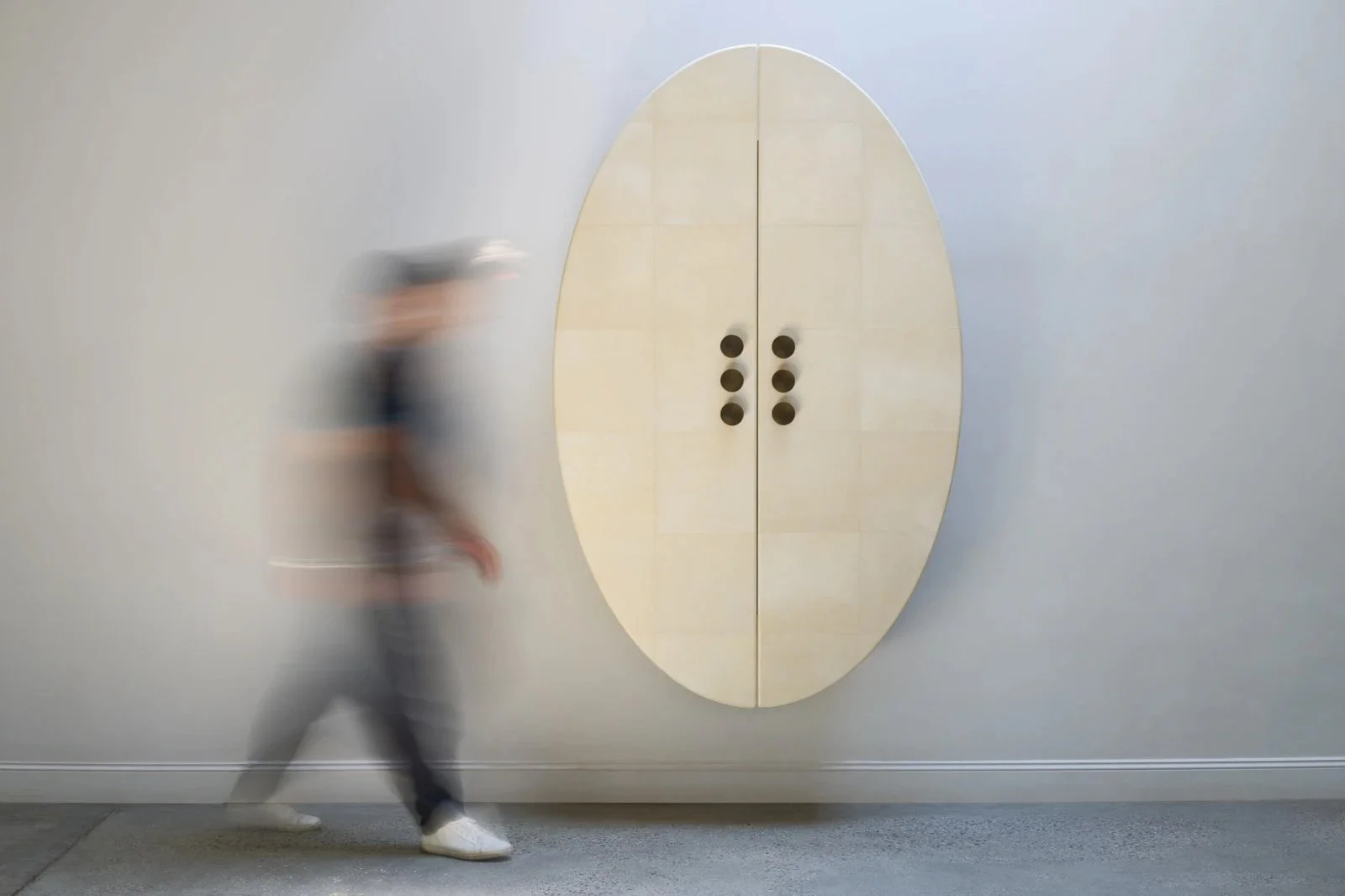 Pearl Cabinet - 1.jpg