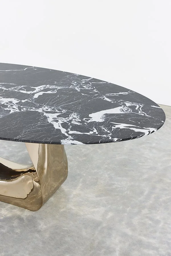 Maverick Dining Table - 4.jpg