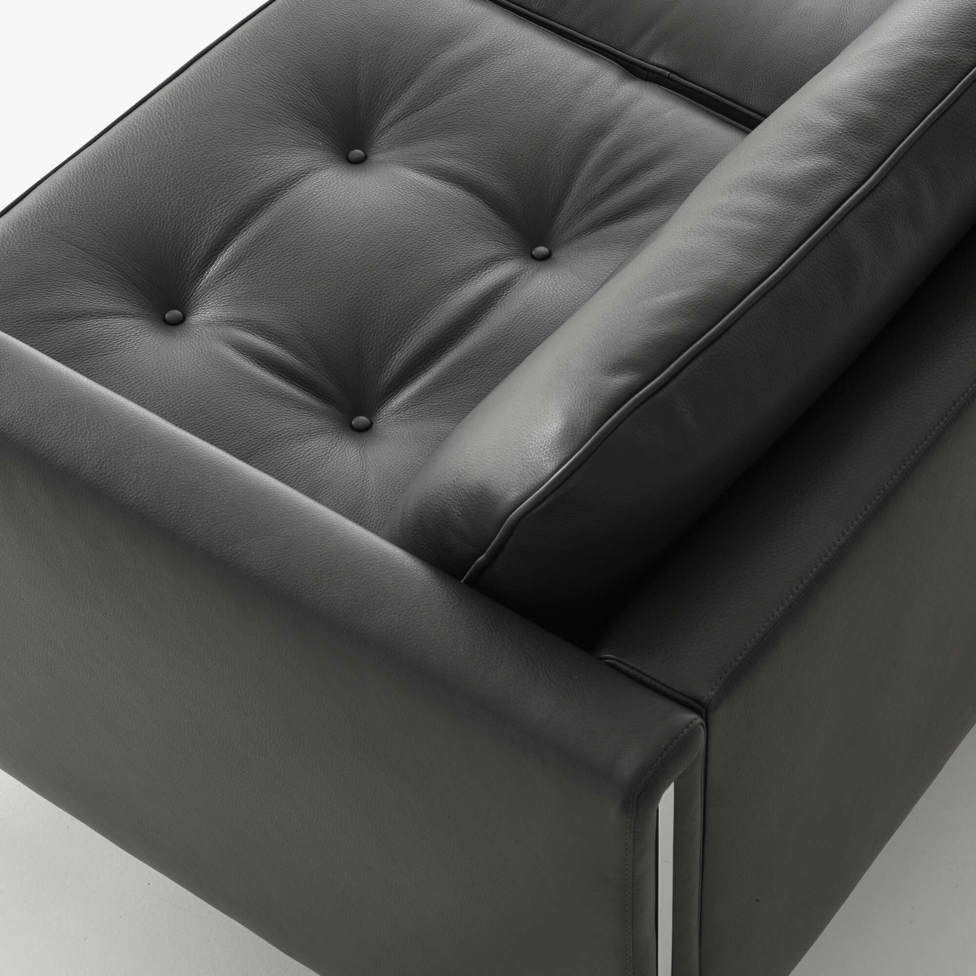 Andy Sofa - 4.jpg