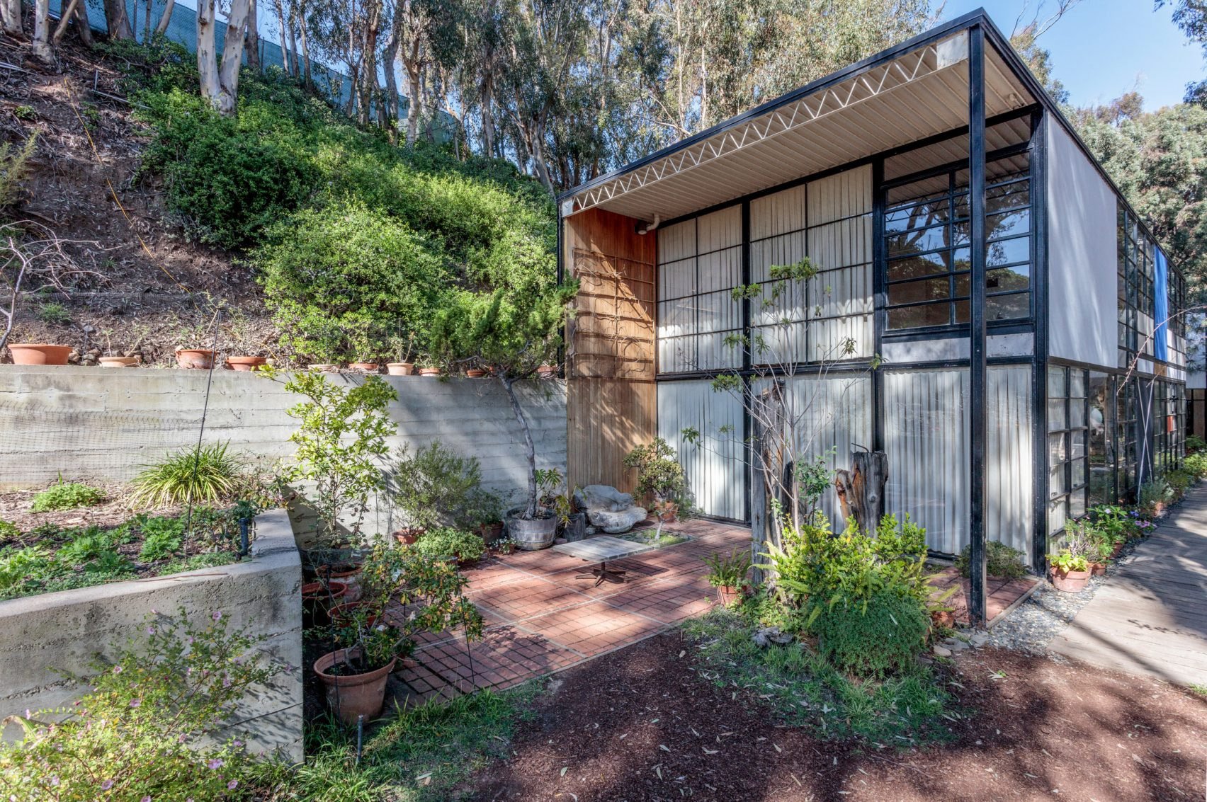 Eames House - 3.jpg