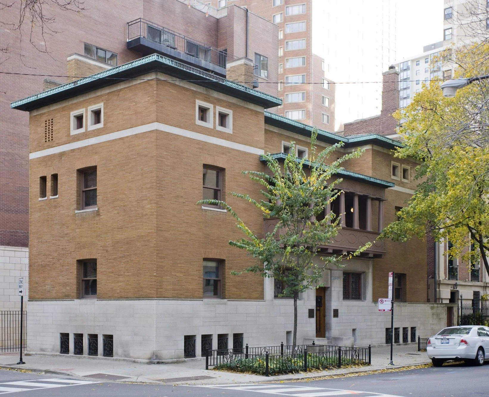 Charnley-Persky House
