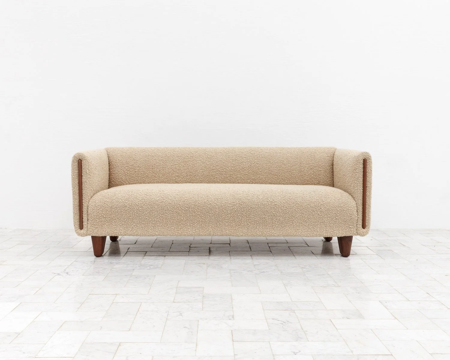Nobol Sofa