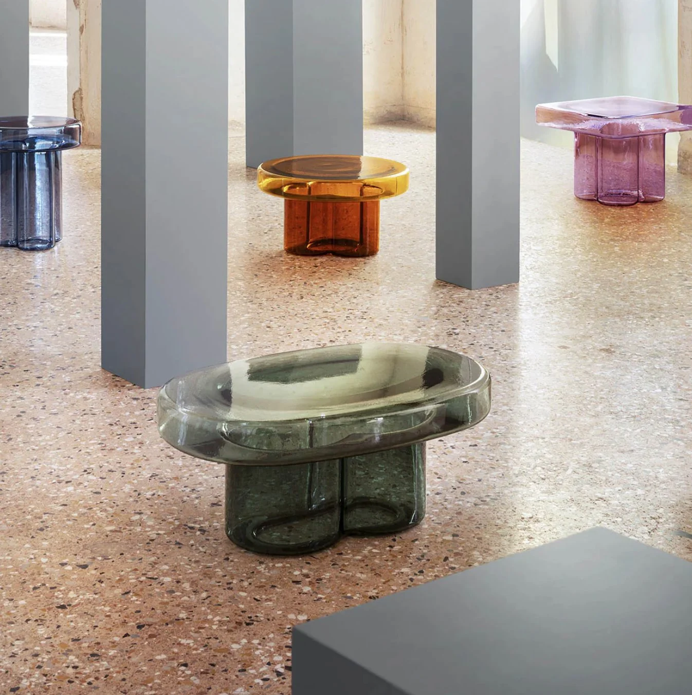 Soda Oval - Coffee Side Table