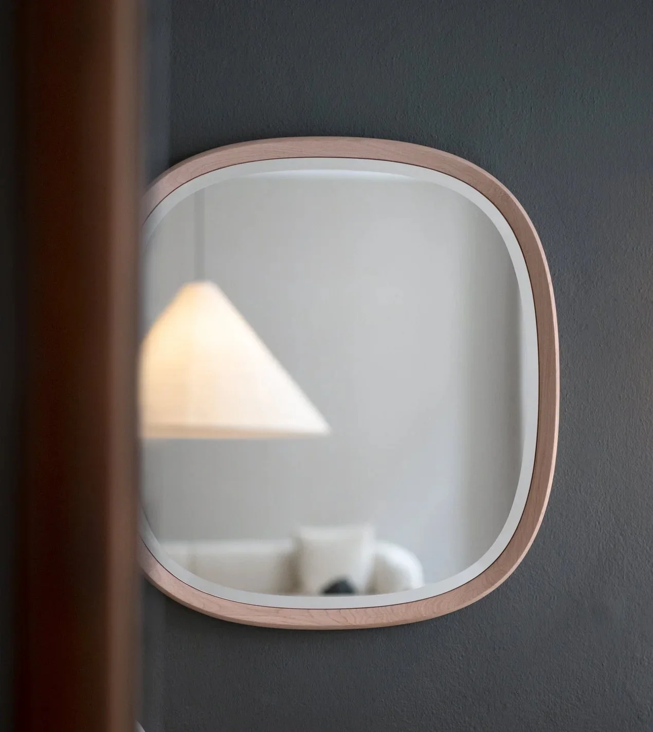 Window Mirror